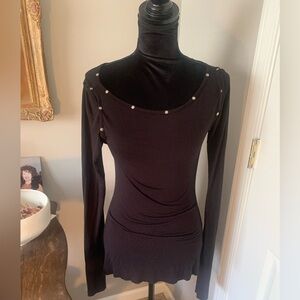 Elegant Black Long Sleeve Top with Snaps